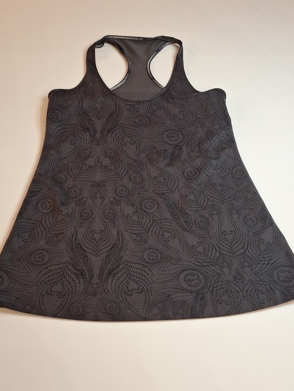 #692 Lululemon Racerback Approximate size 6